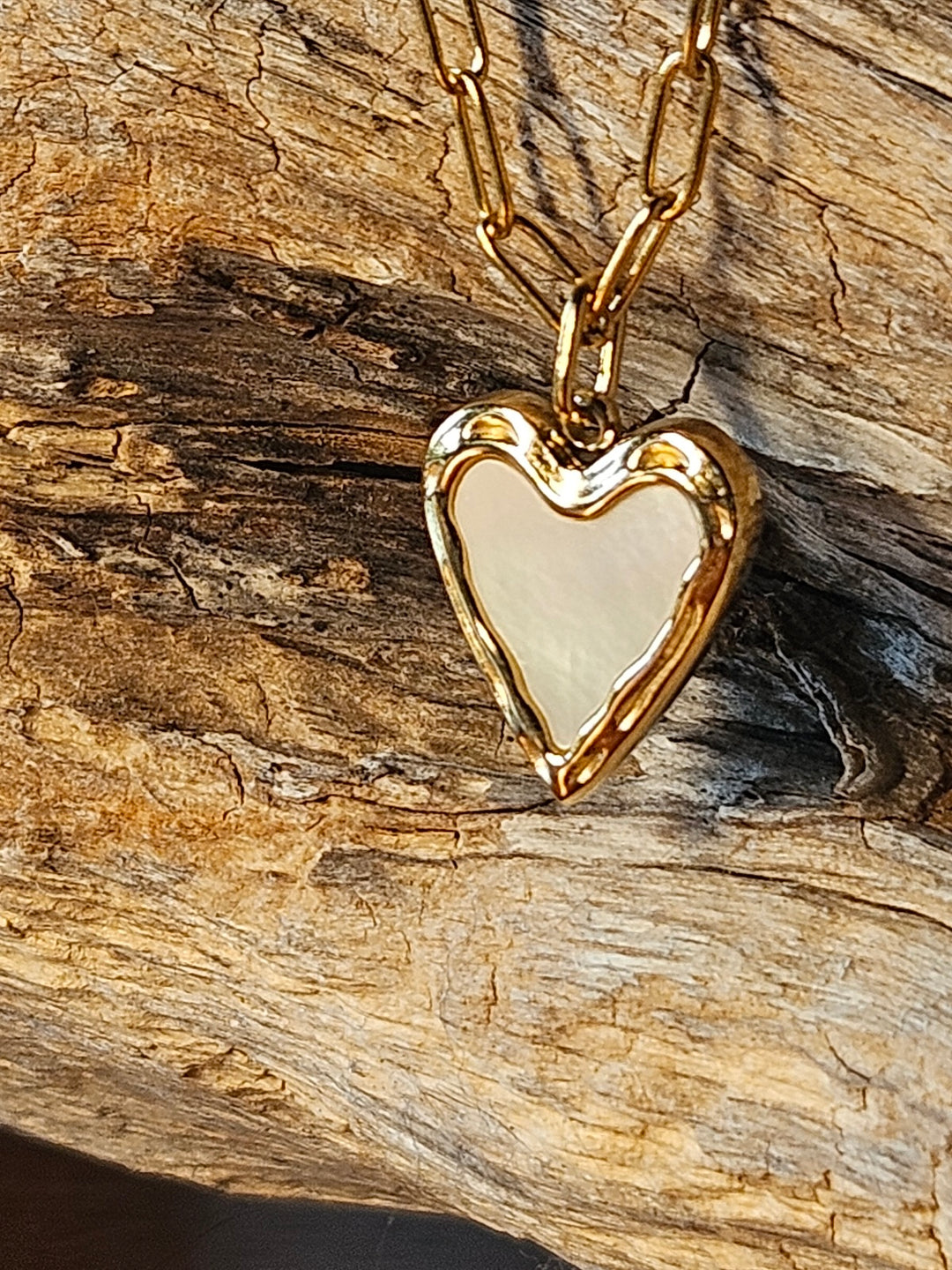 Collier coeur nacré